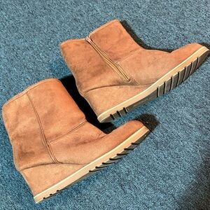 Airwalk - Women’s (Sz 9) y2k Brown Wedge Ankle Boots Shoes